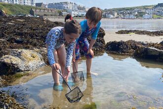 Rockpooling
